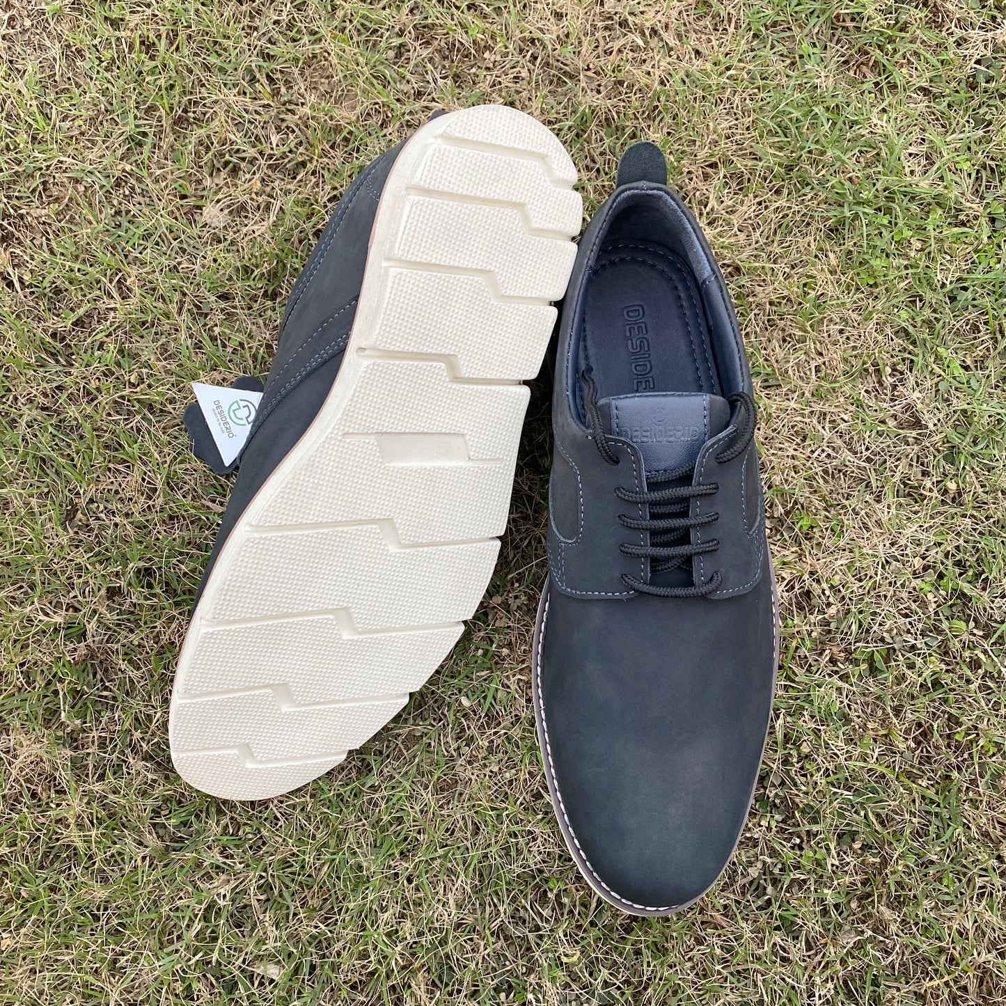 #LeatherShoes #MensLeatherShoes #WomensLeatherShoes #HandcraftedShoes #LeatherFootwear #QualityLeather #ElegantShoes #TimelessStyle #LeatherFashion #ShoeGoals #ComfortAndStyle #ClassicFootwear #LuxuryShoes #DurableLeather #ShoeAddict #LeatherLove