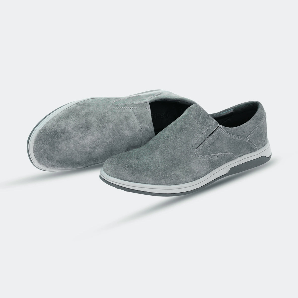 Cow Leather Suede Loafers
#Desiderio #DesiderioShoes #LeatherShoes #Loafers #MensFootwear #GenuineLeather #CowLeather #SuedeShoes