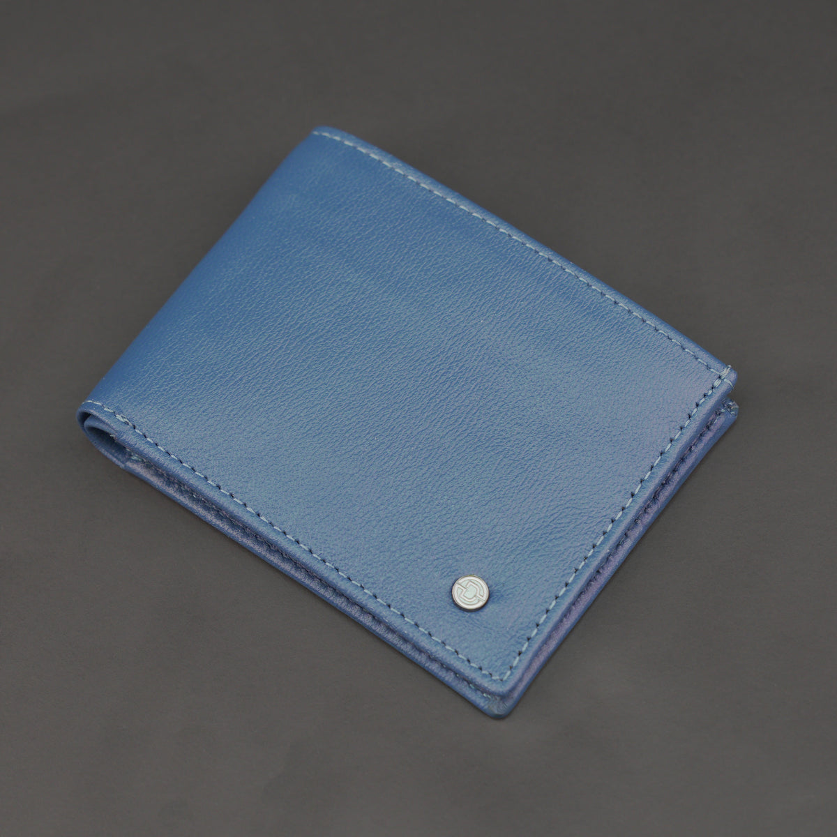 Genuine Leather Wallet for Men – Blue #Desiderio #LeatherWallet #MensWallet #GenuineLeather #BlueWallet #MensAccessories