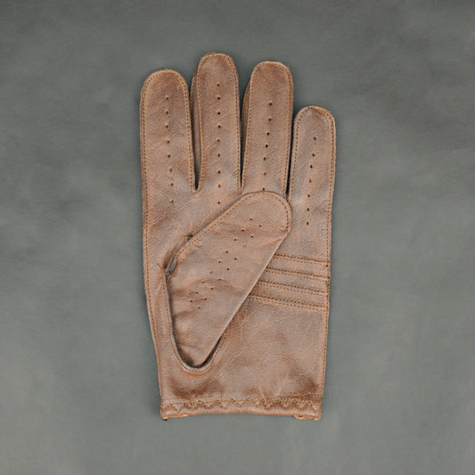 Classic brown driving gloves with breathable and comfortable fit