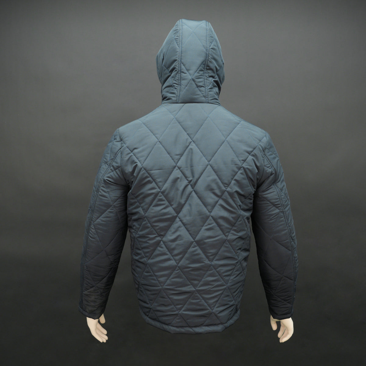 Men's Hooded Puffer Jacket Diamond Quilted Navy
#Desiderio #DesiderioMenswear #PufferJacket #QuiltedJacket #NavyJacket #MensFashion #WinterWear #CasualStyle