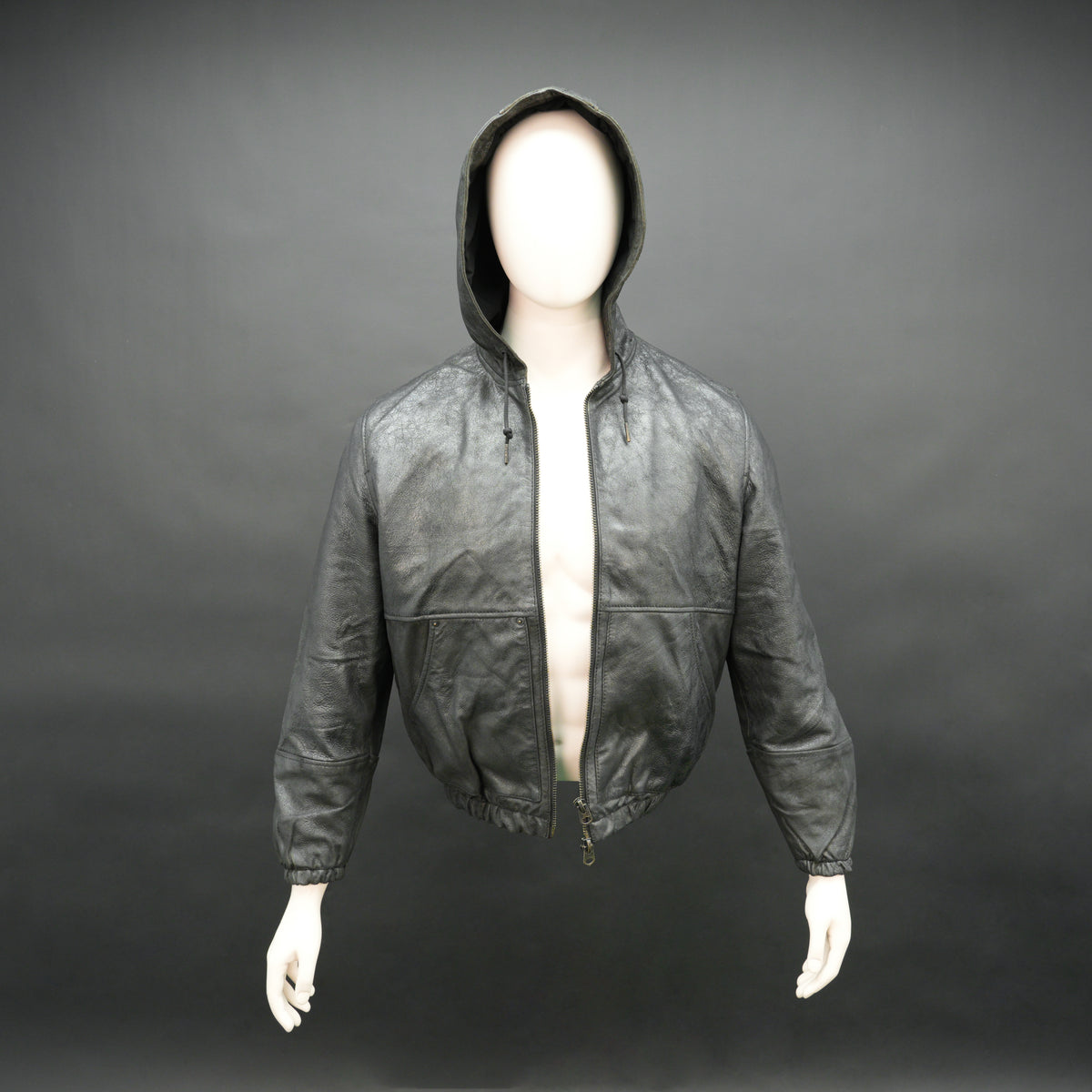 Men's Real Leather Hooded Jacket
#Desiderio #GenuineLeather #LeatherJacket #HoodedJacket #MensFashion #PremiumLeather #CasualStyle #WinterWear
