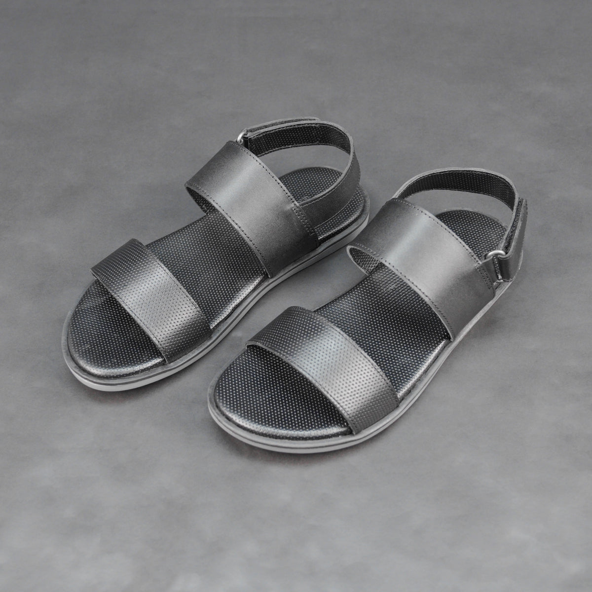 Milano Leather Sandal #Desiderio #DesiderioShoes #LeatherSandals #MensSandals #GenuineLeather #MensFootwear #ComfortStyle #CasualFootwear