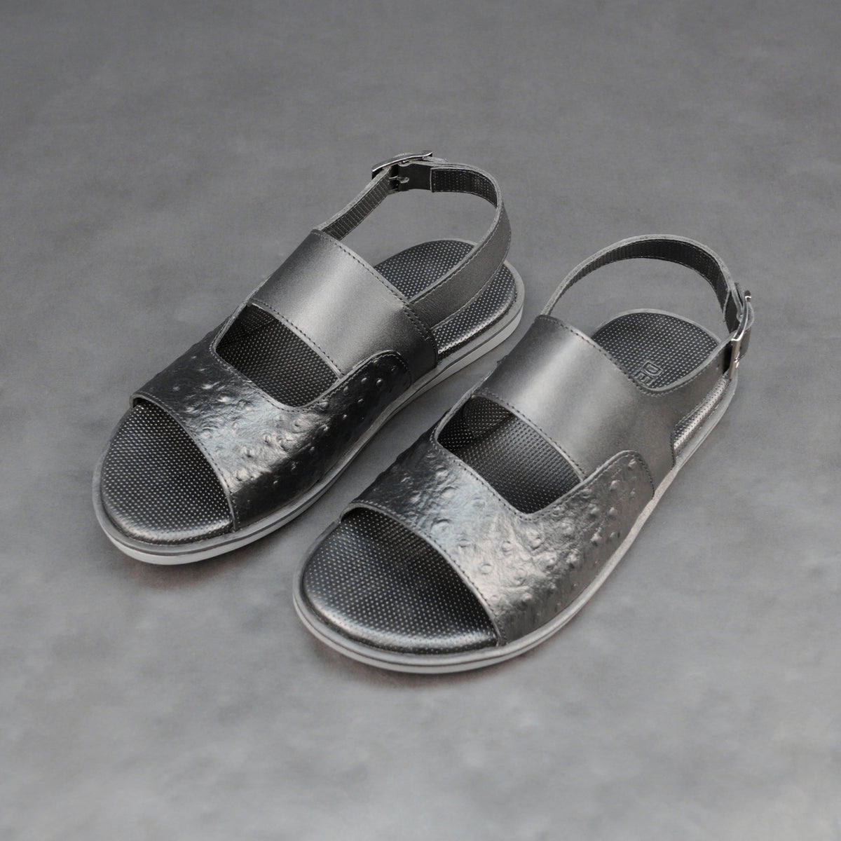 Ostrich Leather Sandal #Desiderio #DesiderioShoes #LeatherSandals #OstrichLeather #MensSandals #MensFootwear #PremiumLeather #CasualFootwear