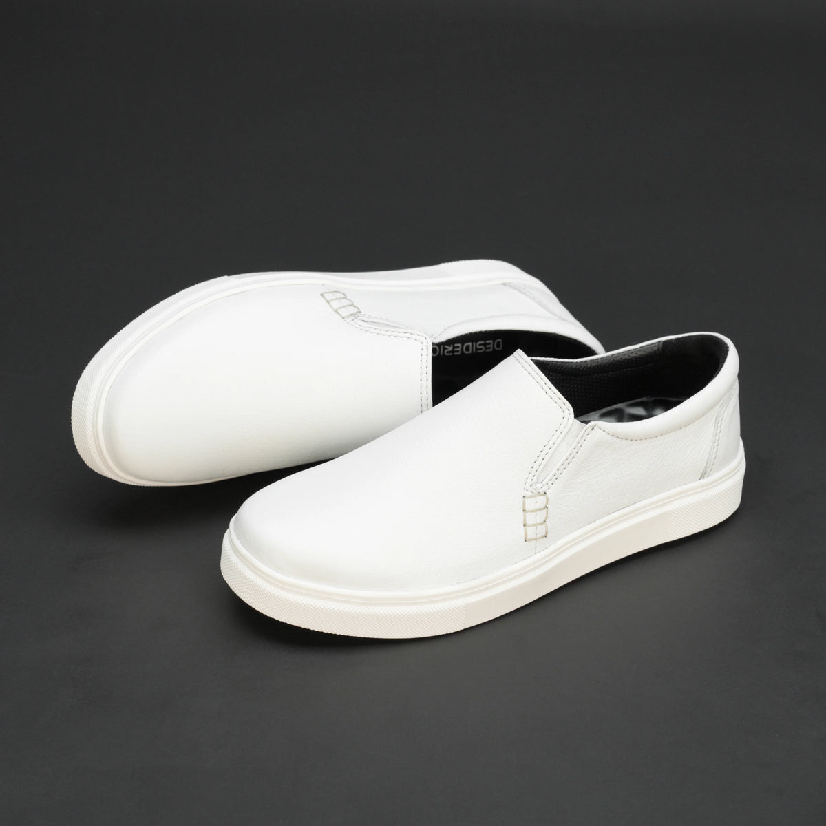 Real Leather Slip on Sneakers
#Desiderio #DesiderioShoes #LeatherShoes #CasualShoes #SlipOnShoes #MensFootwear #GenuineLeather #RealLeather