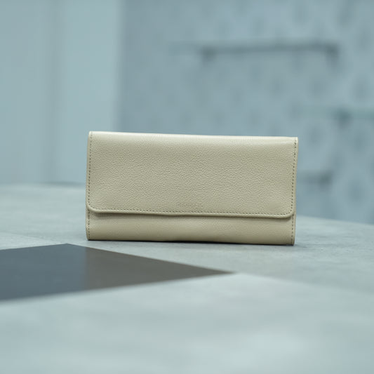 Beige genuine leather clutch with a refined and minimalist look, including 2 open pockets, 1 zip pocket, and 11 card slots — perfect for both daily use and formal events