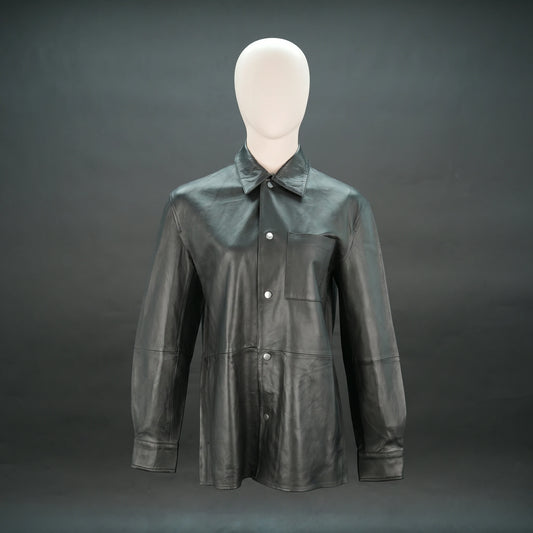 Women's Black Leather Shirt Jacket - Button Up Collared Leather Shacket
#Desiderio #LeatherShacket #WomensLeatherJacket #FashionOuterwear #StyleWear