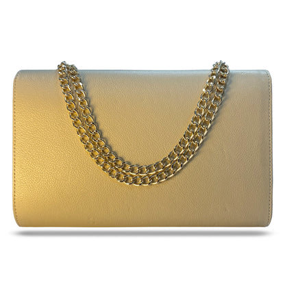 #ShoulderBagStyle #HandBagGoals #ChicShoulderBag
#FashionableHandBag #BagOfTheDay #StylishShoulderBag #TrendyHandBag #EverydayBag #HandBagLover #ElegantShoulderBag #DesignerHandBag #MustHaveBag #BagCollection #ShoulderBagObsession #ShoulderBagFashion