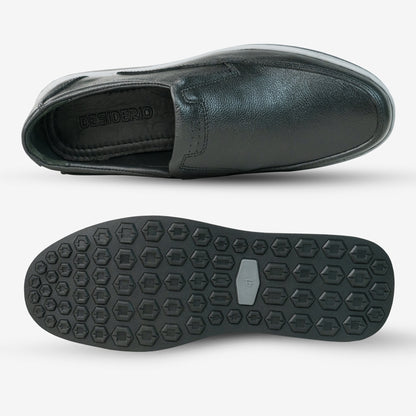 Black Cow Leather Milled Loafer PRT-03 with slip-resistant rubber sole, designed for durability, comfort, and versatile daily wear