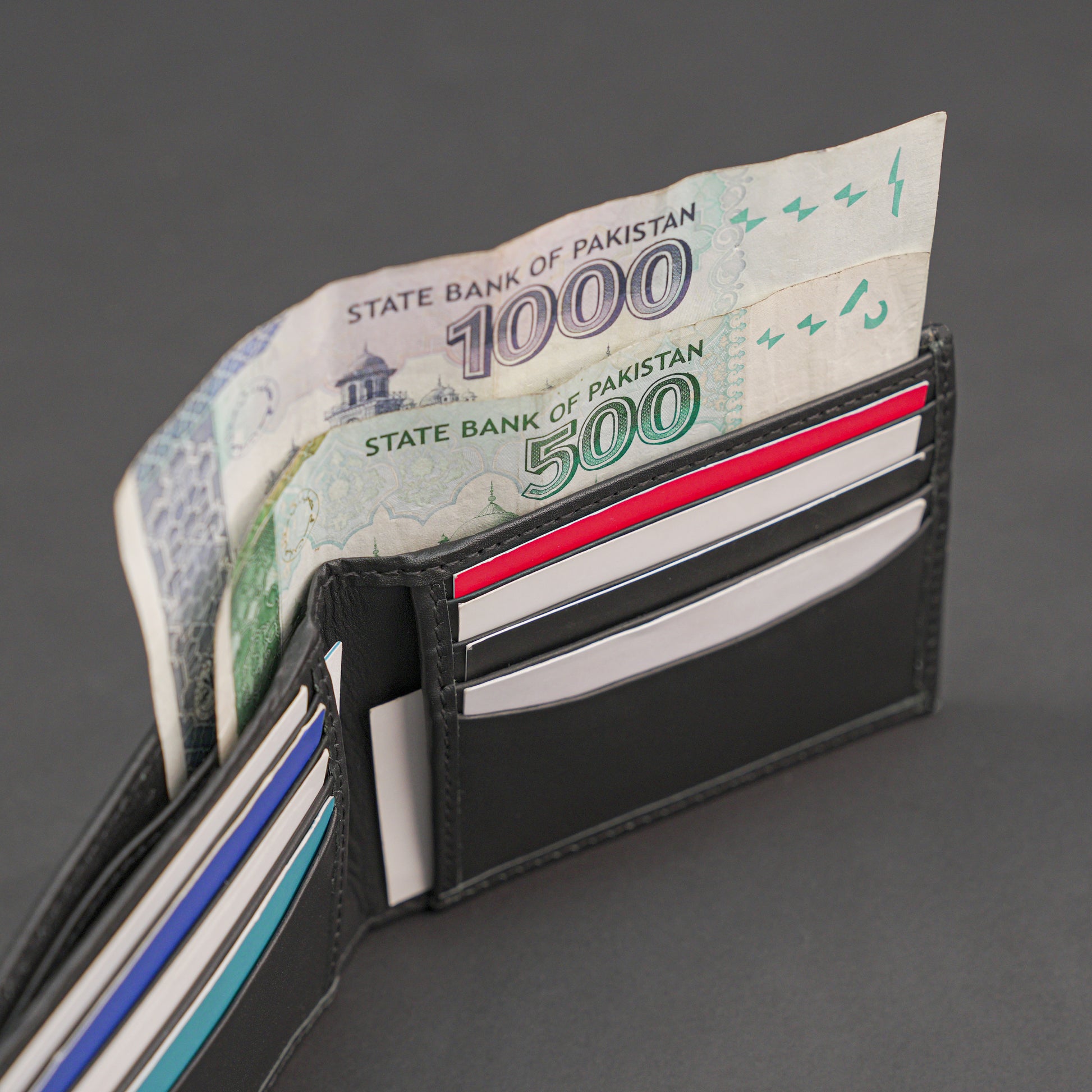 Genuine Leather Wallet for Men – Black #Desiderio #LeatherWallet #MensWallet #BlackWallet #GenuineLeather #MensAccessories #LeatherGoods