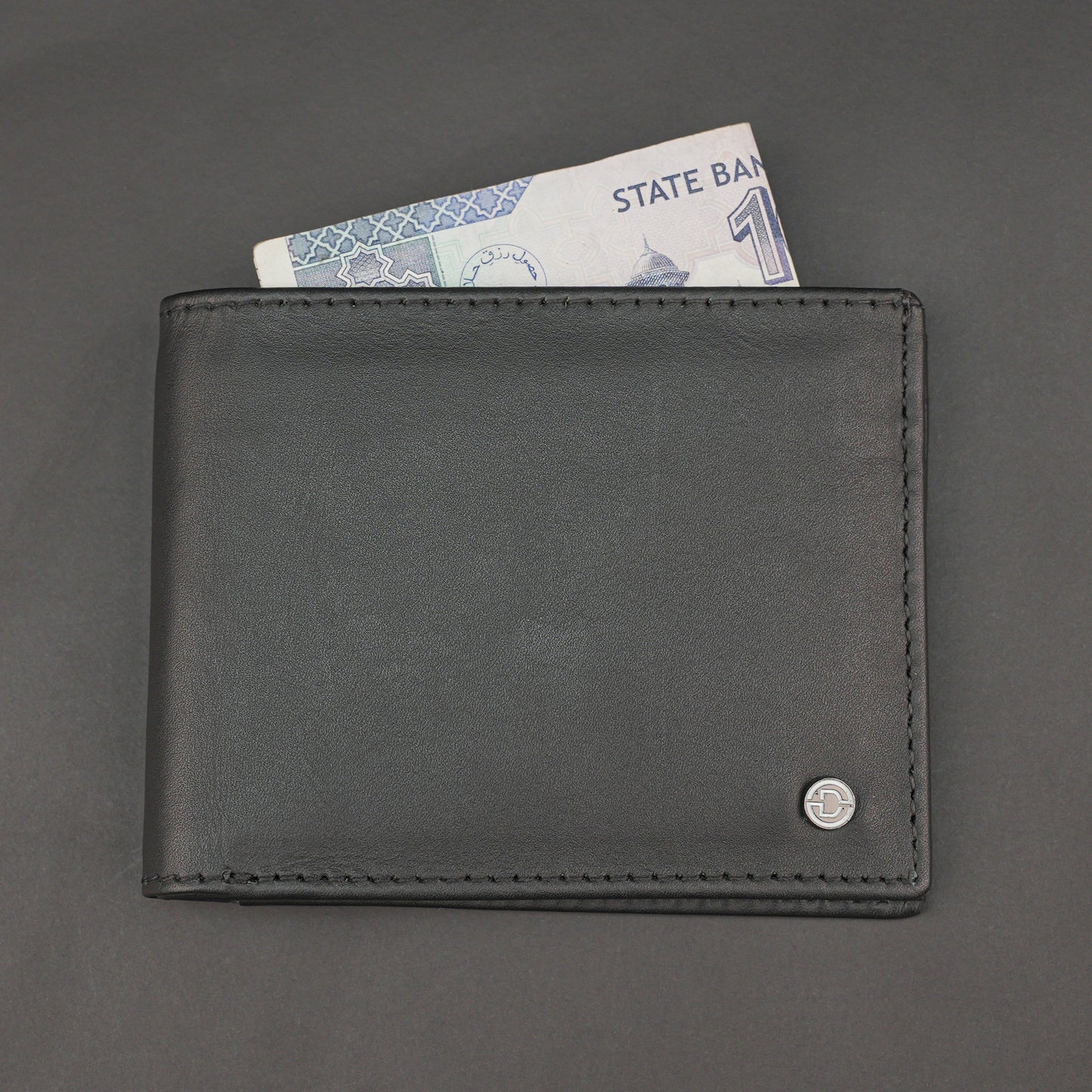 Genuine Leather Wallet for Men – Black #Desiderio #LeatherWallet #MensWallet #BlackWallet #GenuineLeather #MensAccessories #LeatherGoods