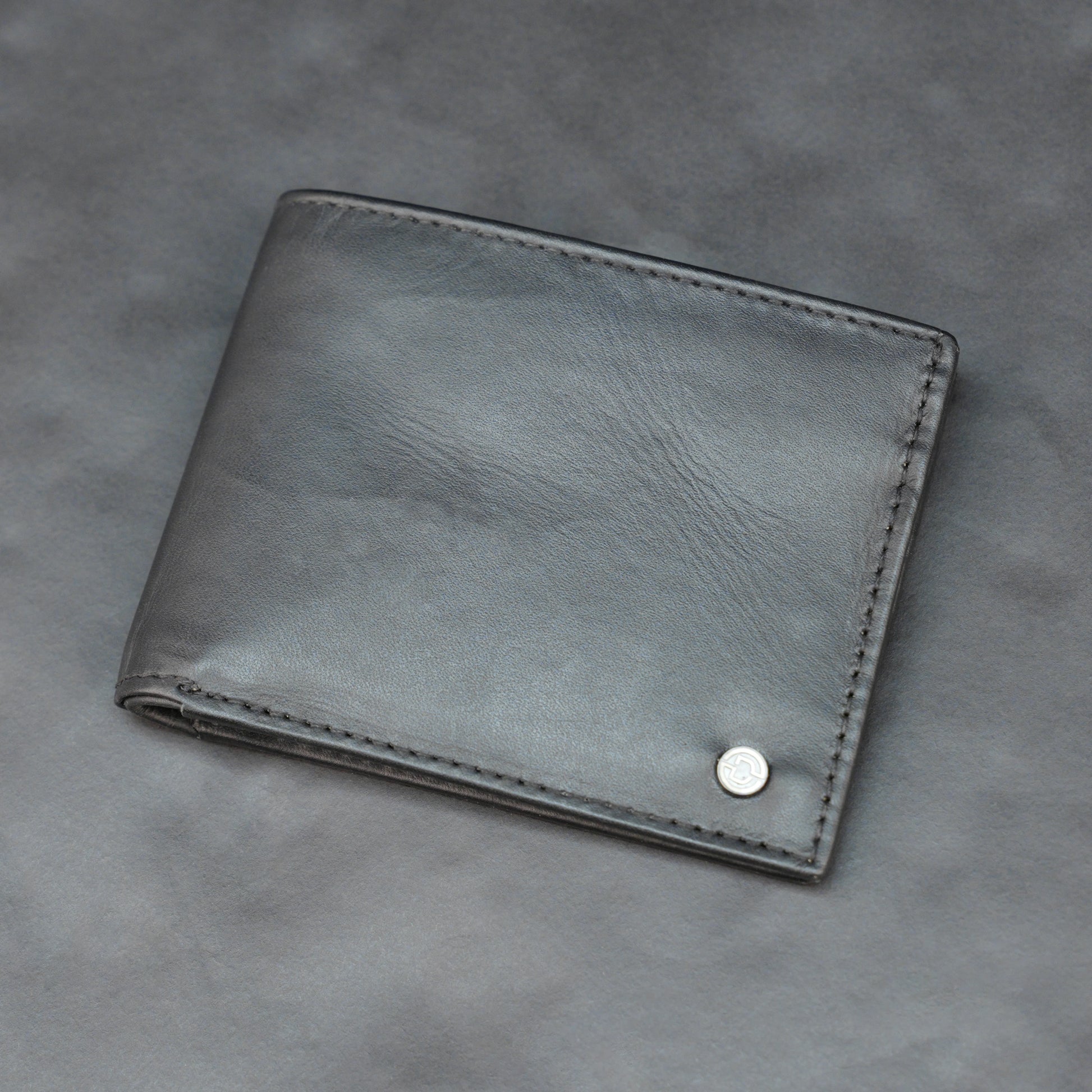 Genuine Leather Wallet for Men – Black #Desiderio #LeatherWallet #MensWallet #GenuineLeather #BlackWallet #MensAccessories