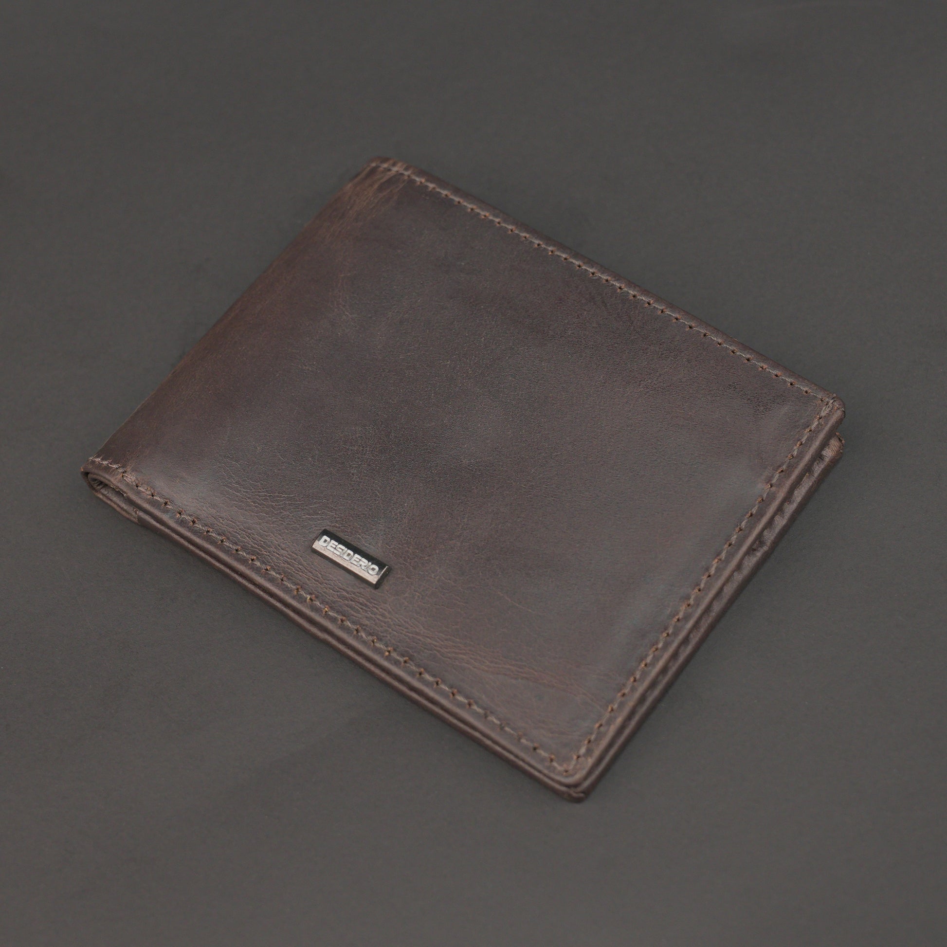 Genuine Leather Wallet for Men – Chocolate #Desiderio #LeatherWallet #MensWallet #GenuineLeather #ChocolateWallet #MensAccessories