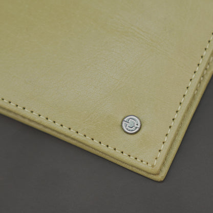 Genuine Leather Wallet for Men – Green #Desiderio #LeatherWallet #MensWallet #GreenWallet #GenuineLeather #MensAccessories #LeatherGoods
