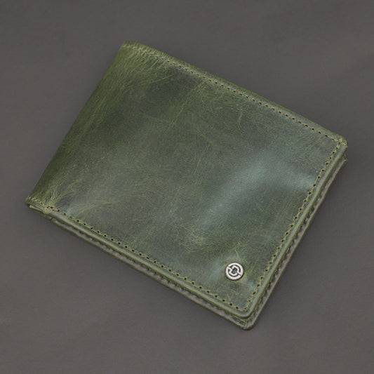 Genuine Leather Wallet for Men – Green #Desiderio #LeatherWallet #MensWallet #GenuineLeather #GreenWallet #MensAccessories