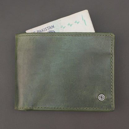 Genuine Leather Wallet for Men – Green #Desiderio #LeatherWallet #MensWallet #GenuineLeather #GreenWallet #MensAccessories