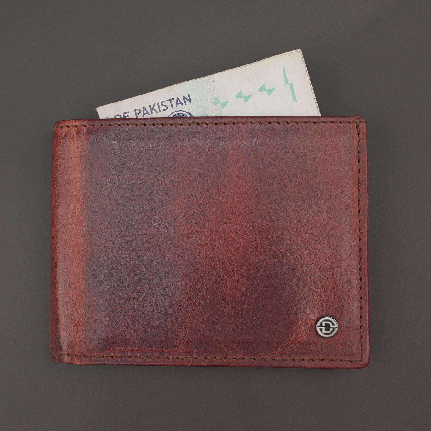 Genuine Leather Wallet for Men – Maroon #Desiderio #LeatherWallet #MensWallet #GenuineLeather #MaroonWallet #MensAccessories