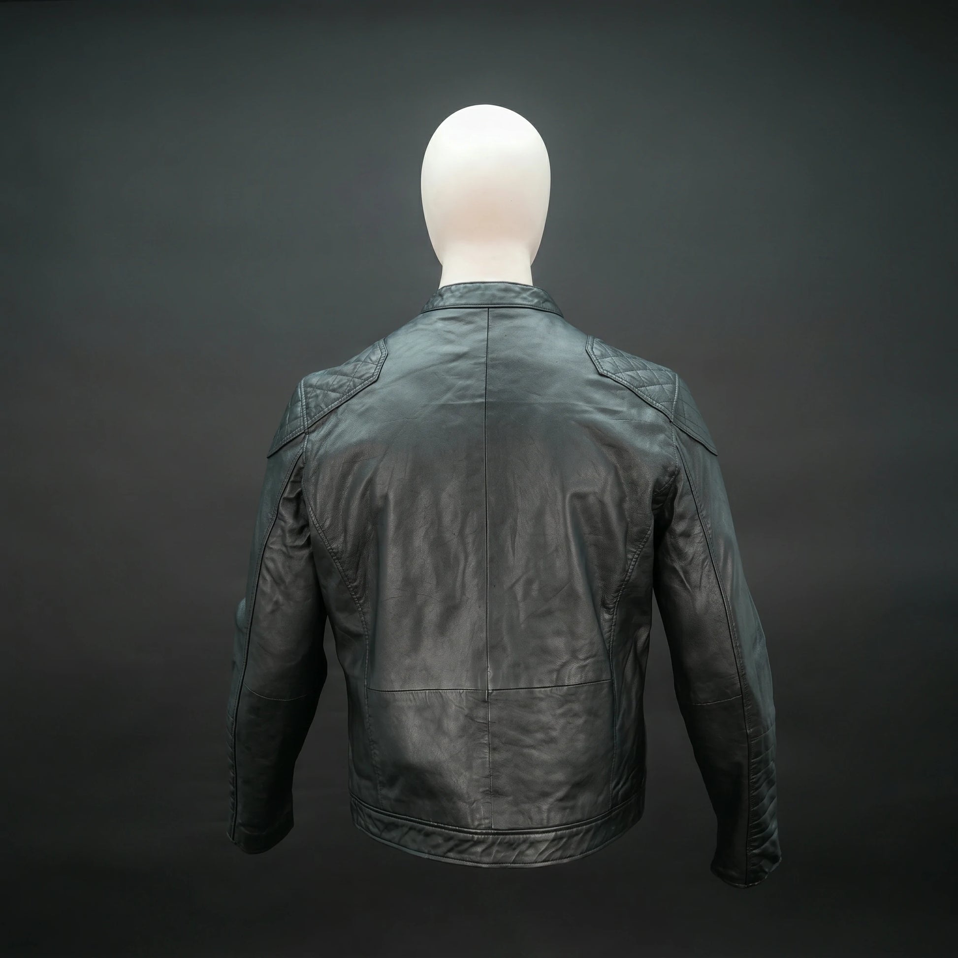 Men's Black Leather Biker Jacket - Quilted Shoulder Zip-Up Moto Jacket
#Desiderio #BikerJacket #LeatherJacket #MotoJacket #MensFashion