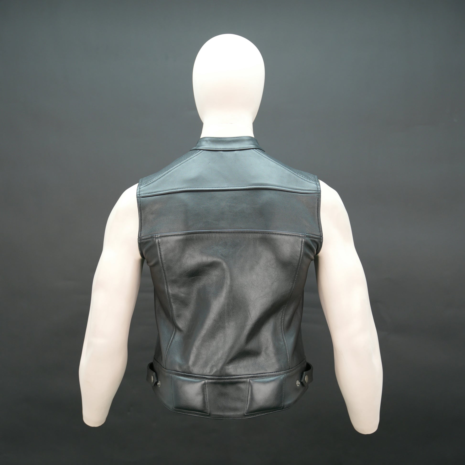 Men's black leather sleeveless vest with stand collar and zip pockets