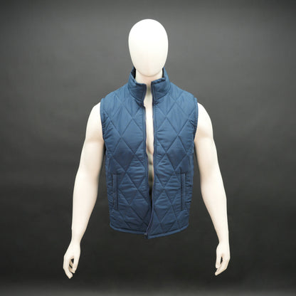 Men’s navy lightweight quilted puffer gilet sleeveless zip vest with pockets for layering.