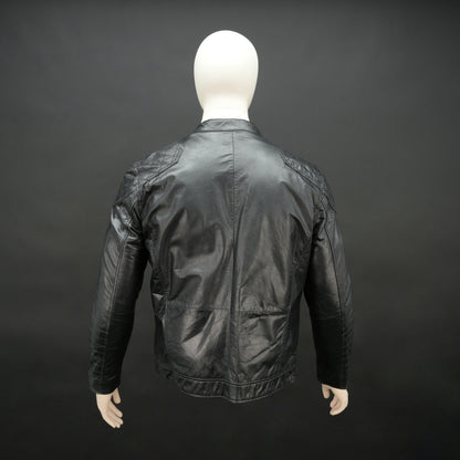 Men’s black jacket with front zip closure, two side pockets, one upper right front pocket, zip cuffs, snap-button collar, and an inside zipper pocket, combining style and functionality