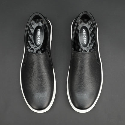 Black cow Chelsia leather shoes with sheep leather lining and TPR sole for comfort and durability