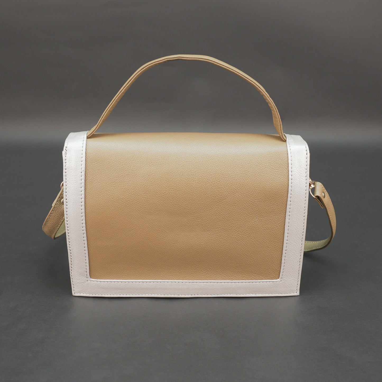 Real leather brown crossbody handbag with zipper compartment, inner pocket, shoulder strap, stylish everyday use bag