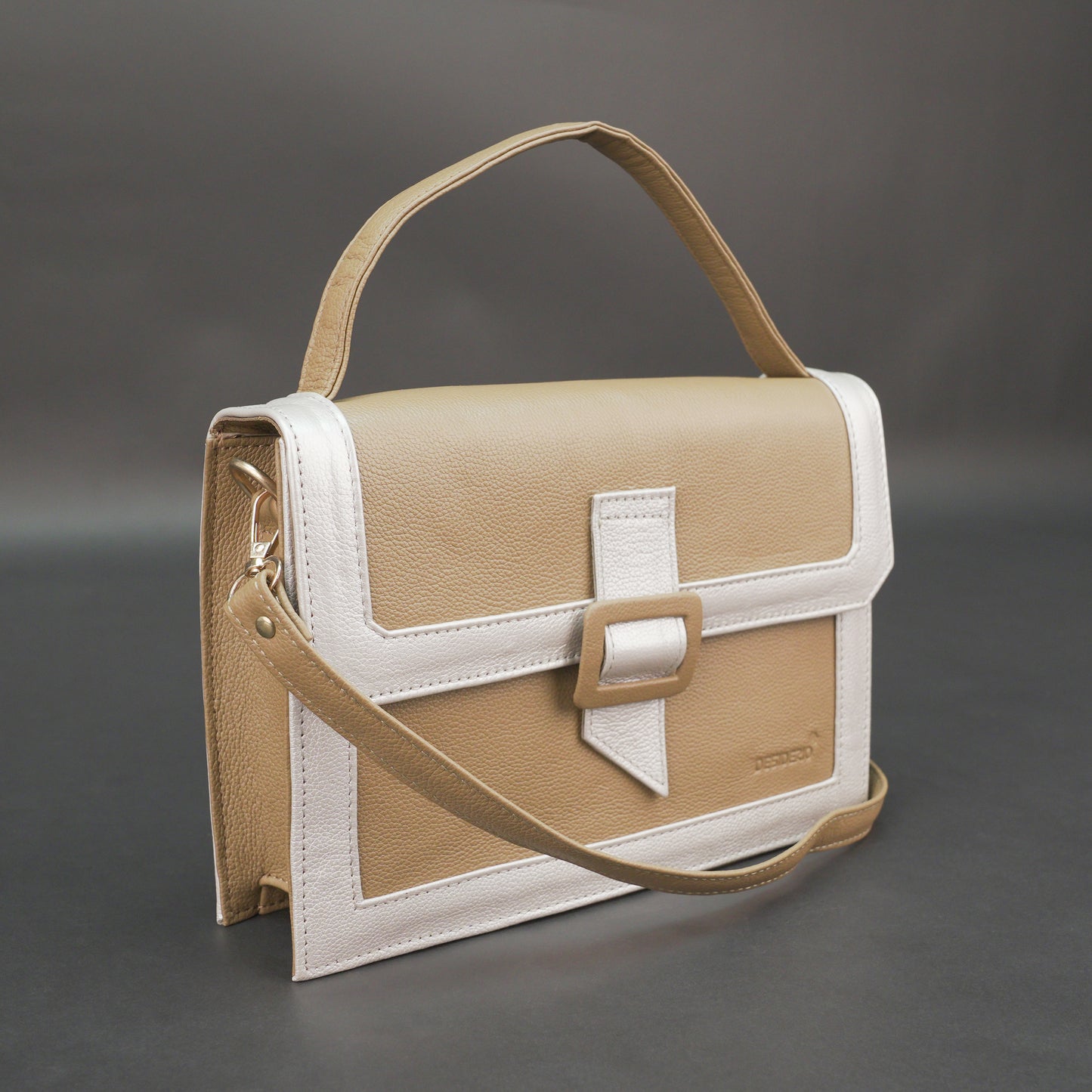 Real leather brown crossbody handbag with zipper compartment, inner pocket, shoulder strap, stylish everyday use bag