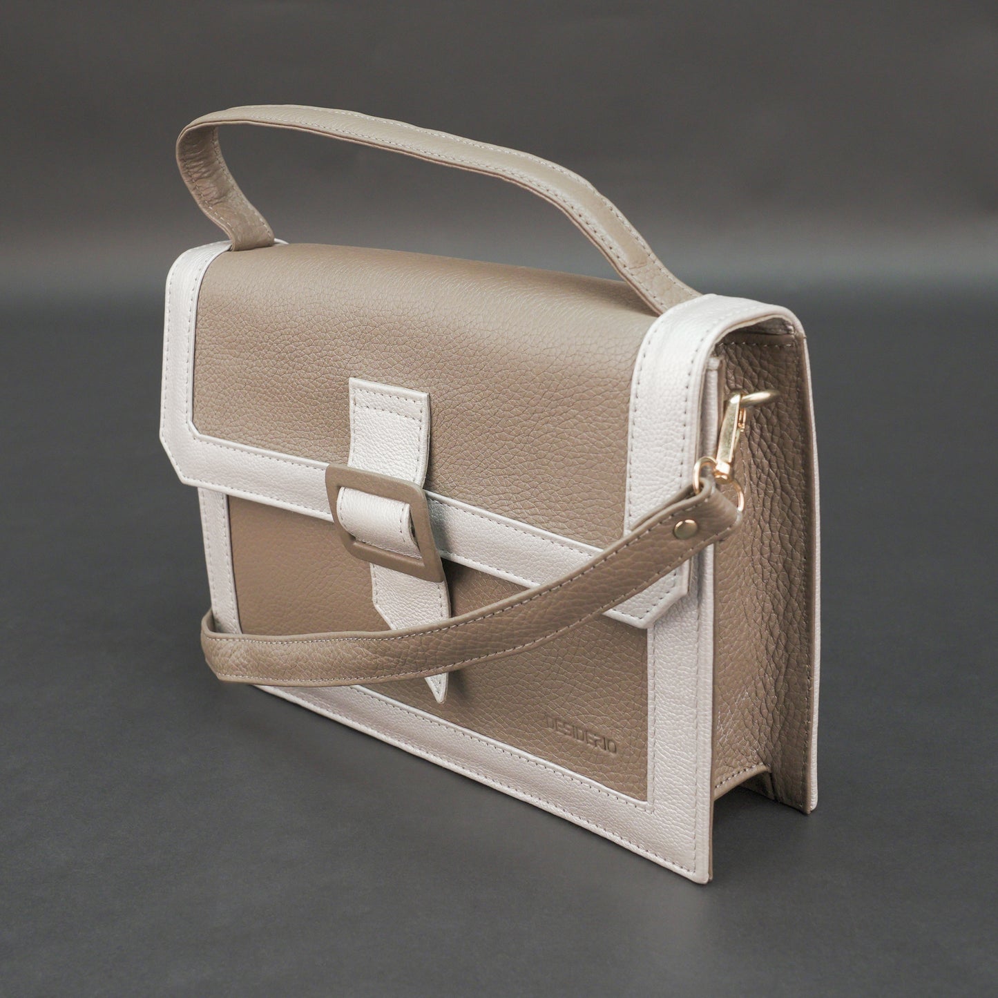 Real leather camel crossbody handbag with zipper compartment, inner pocket, shoulder strap, stylish everyday use bag