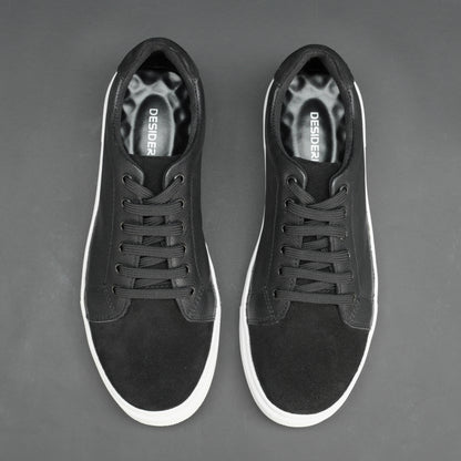 Black mesh-lined shoes with non-woven insole and TPR sole for breathable comfort and durability