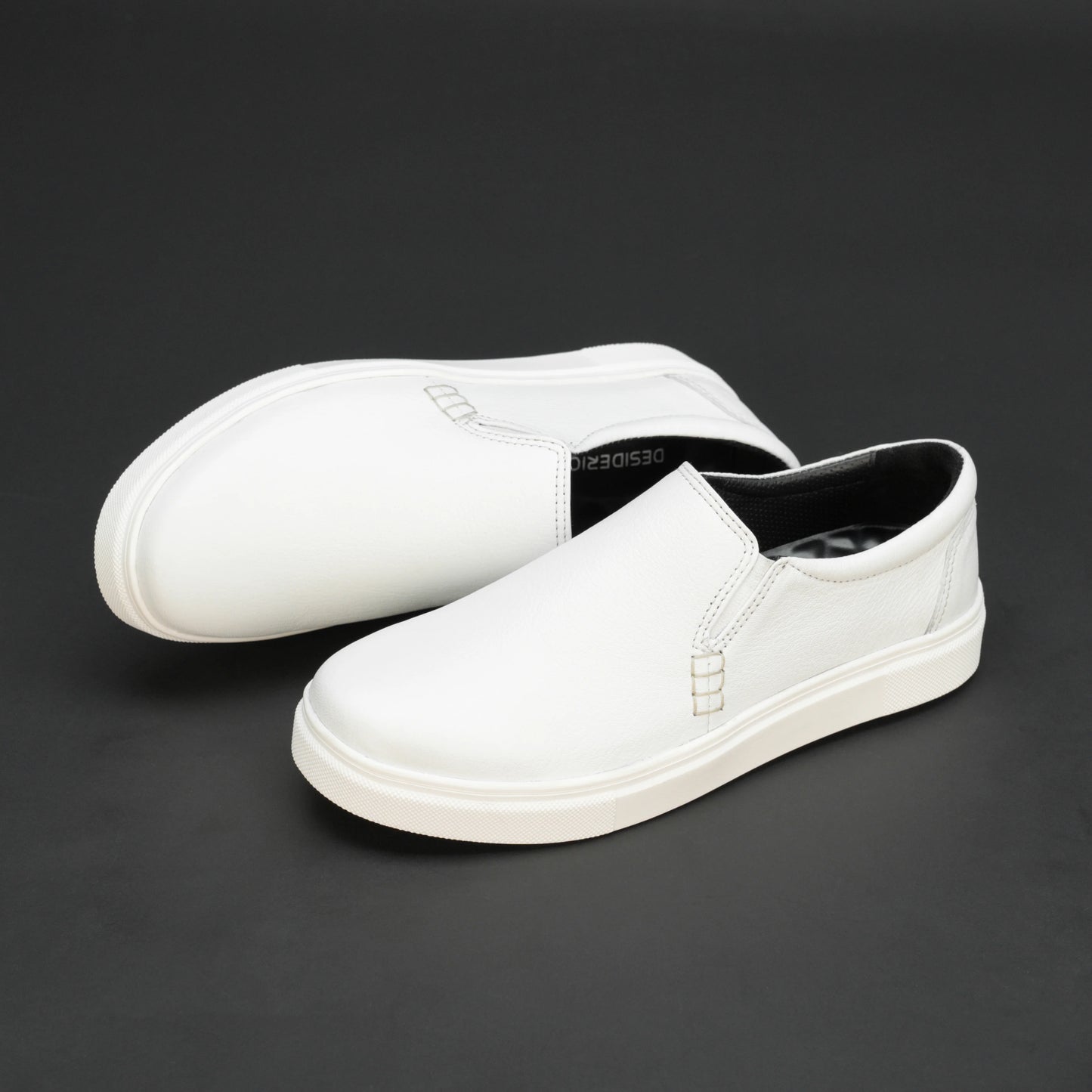 White cow Chelsia leather shoes with sheep leather lining and TPR sole for comfort and durability