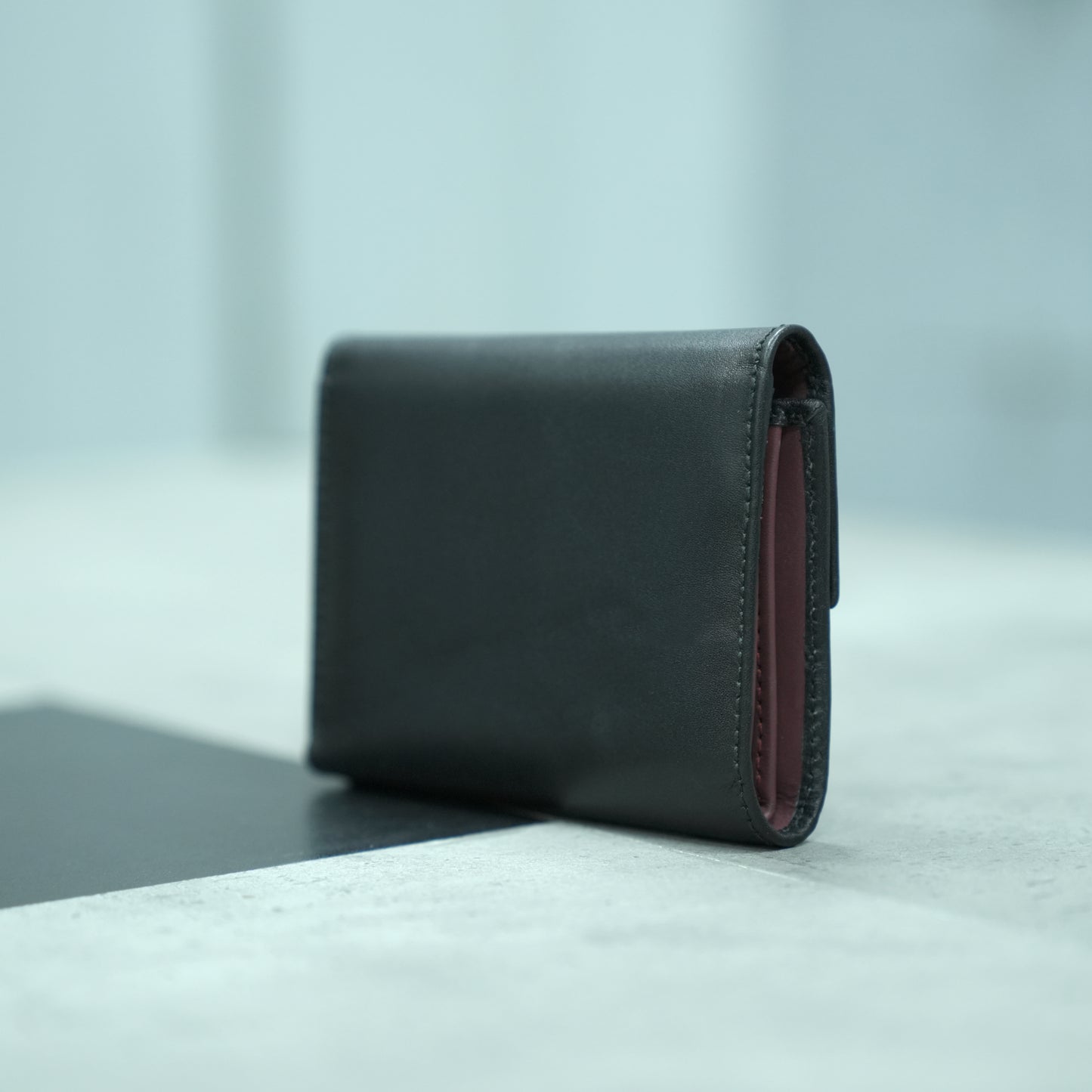 Art: 914 Women's Push Lock Cow Leather Wallet