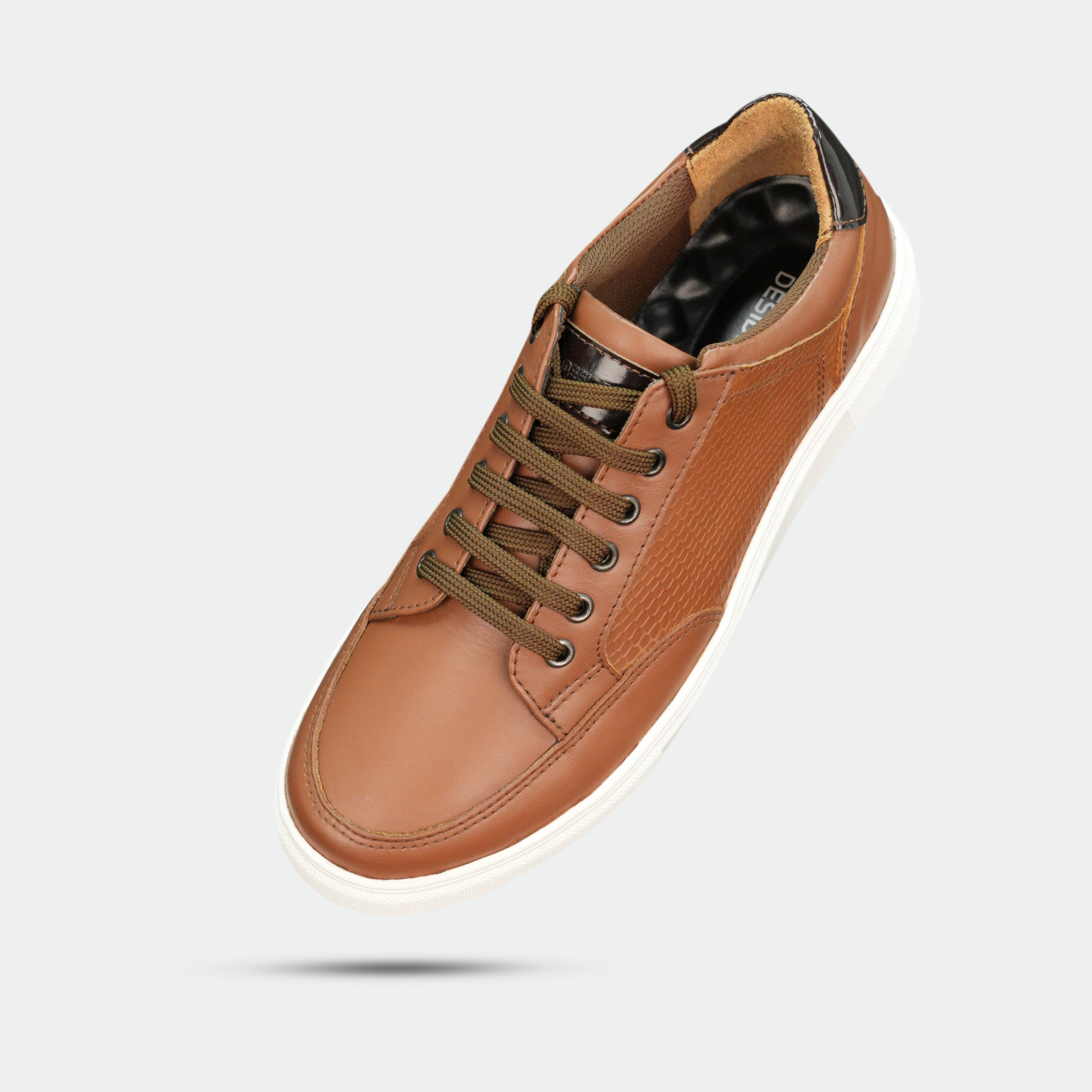 Tan smart casual boot with printed Cow leather and Cow Baryout, breathable mesh lining, and flexible TPR sole for daily comfort