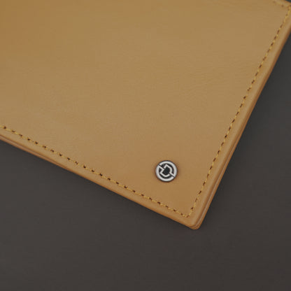 Real Leather Bi-fold Wallet 930