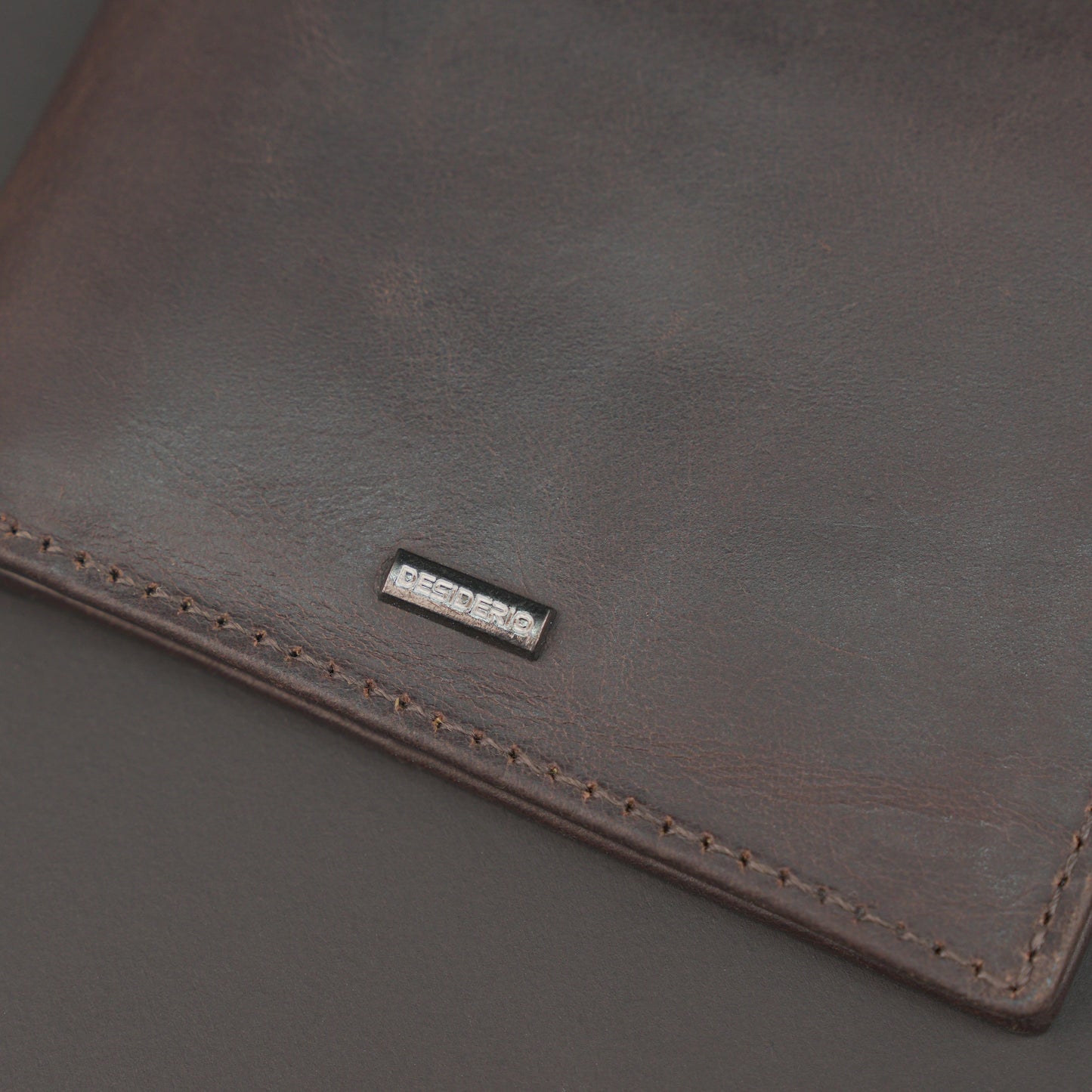 Real Leather Bi-fold Wallet 930