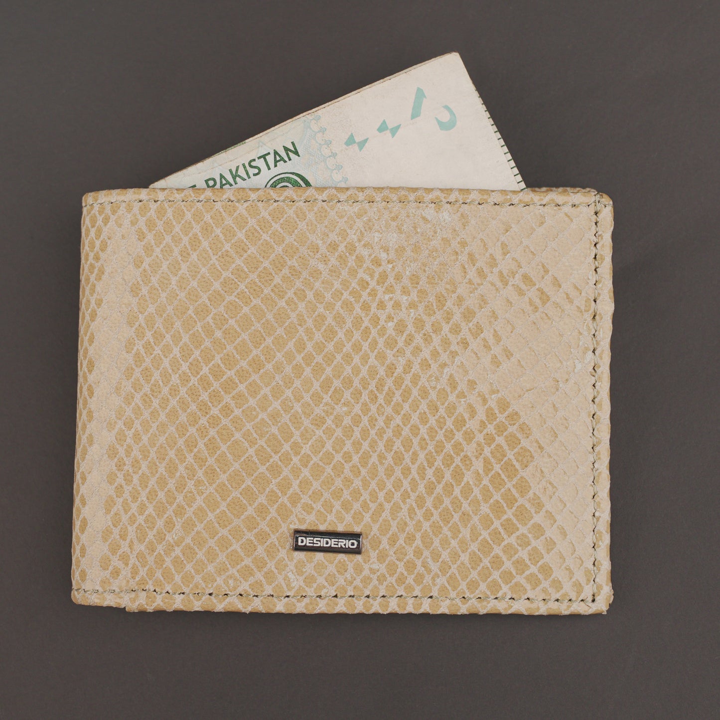 Real Leather Bi-fold Wallet 930