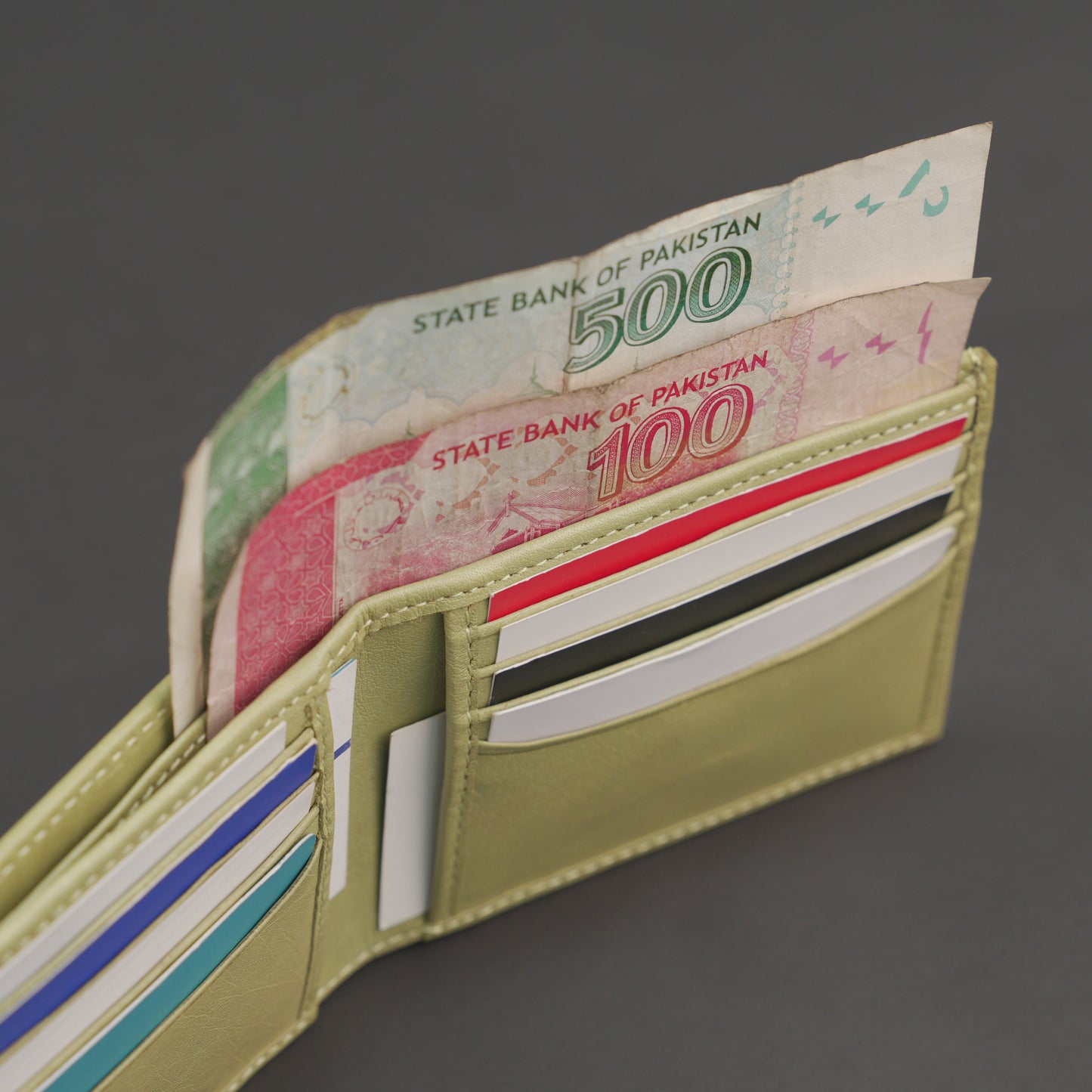 Real Leather 20 Cards Bi-Fold Wallet 919