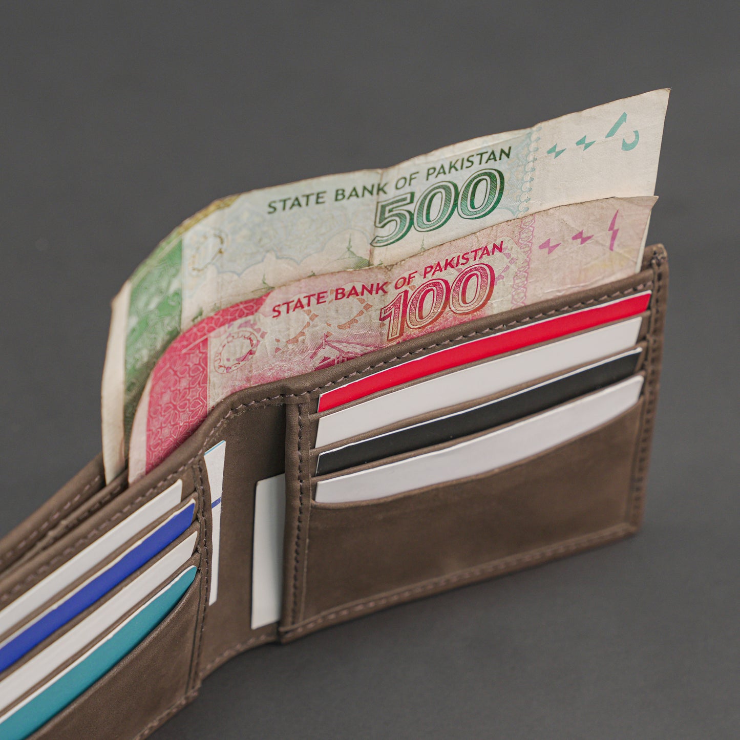 Real Leather 20 Cards Bi-Fold Wallet 919