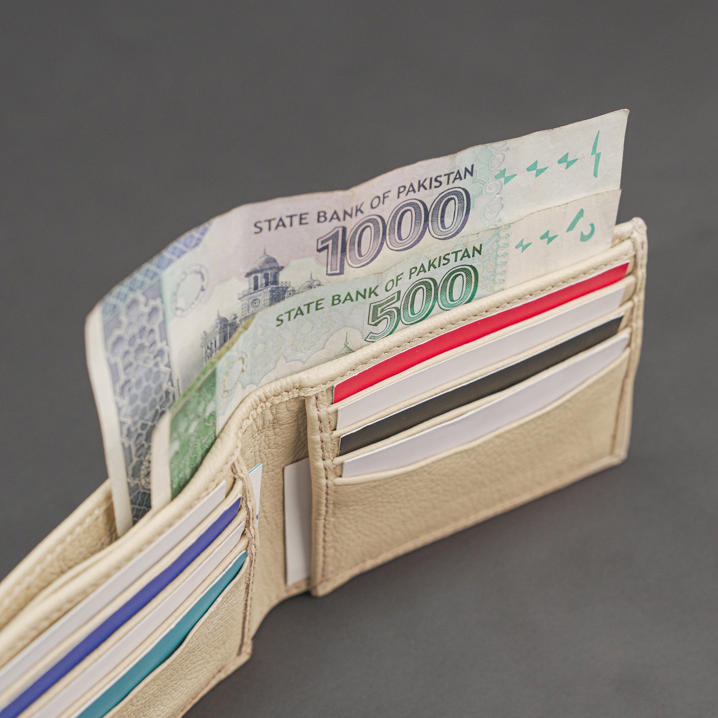 Real Leather 20 Cards Bi-Fold Wallet 919