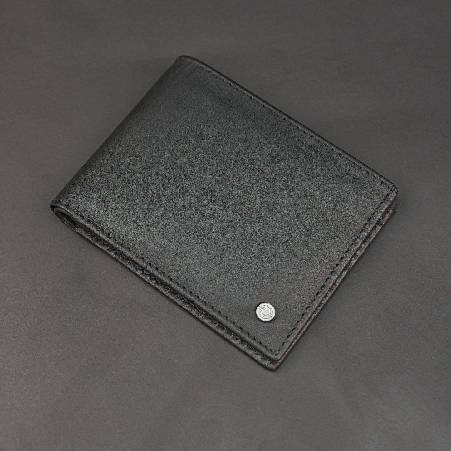 Real Leather 20 Cards Bi-Fold Wallet 919