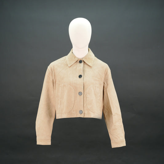 Beige suede cropped jacket with shirt collar, front pockets, and slim fit design.