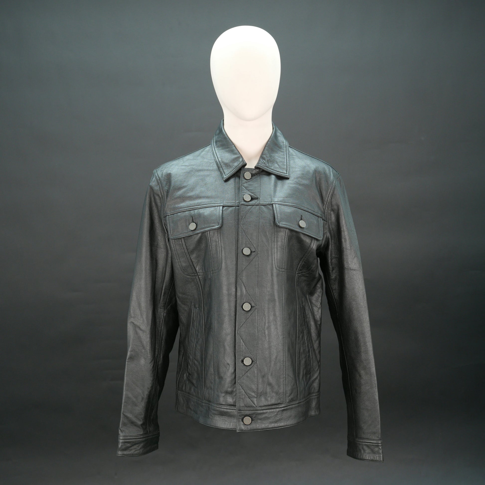 Women's Black Leather Trucker Jacket - Button Up Collared Leather Shacket #Desiderio #LeatherJacket #TruckerJacket #WomensFashion #LeatherShacket