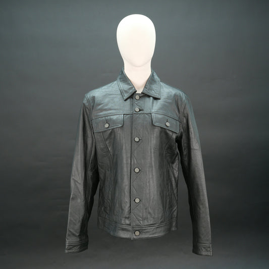 Women's Black Leather Trucker Jacket - Button Up Collared Leather Shacket #Desiderio #LeatherJacket #TruckerJacket #WomensFashion #LeatherShacket