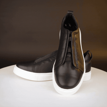 Brando sneakers made from soft Sheep Hanoi leather with cow leather lining, supportive non-woven insole, and durable TPR sole in black-white—stylish and comfortable for both formal and casual wear.